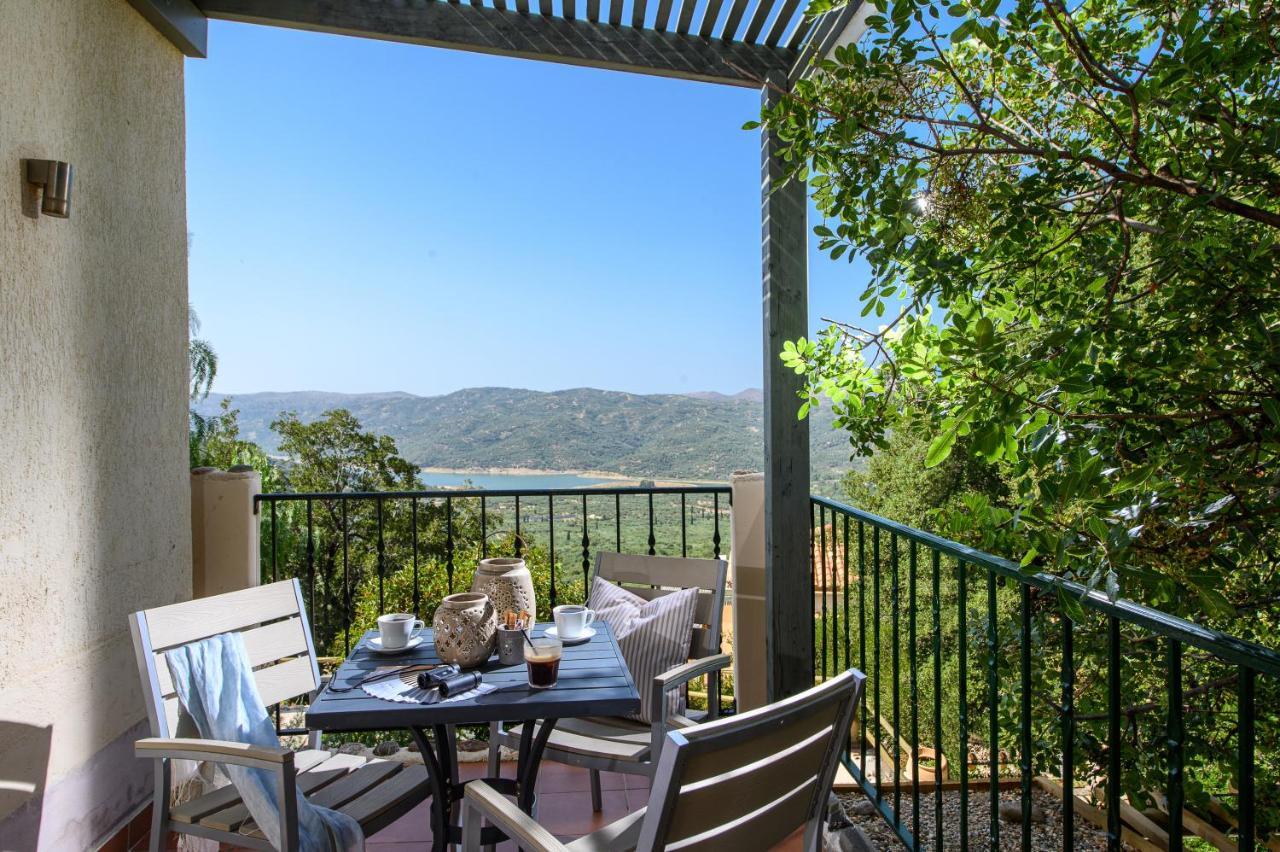 Country Hotel Velani Avdou Extérieur photo