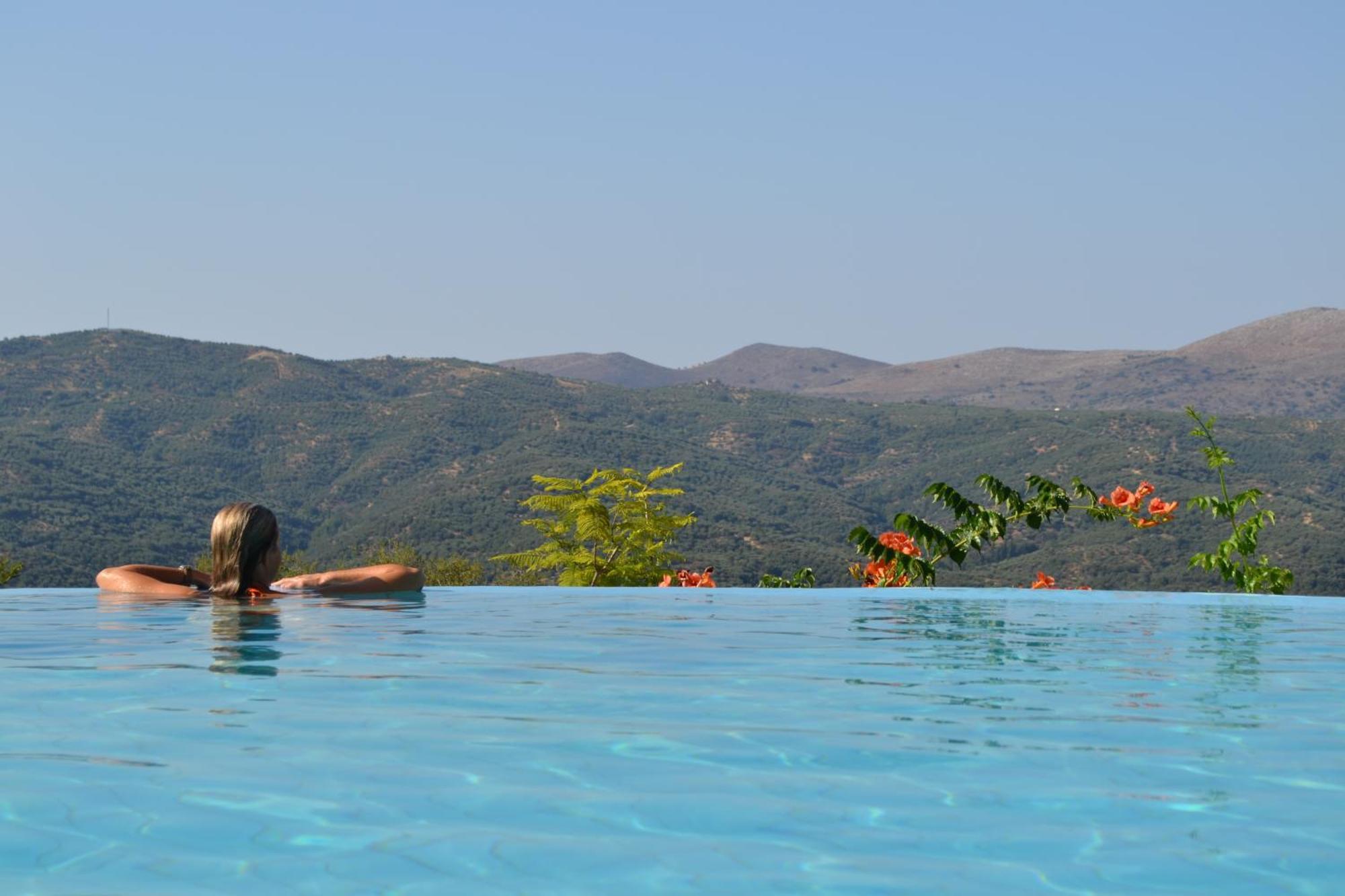 Country Hotel Velani Avdou Extérieur photo